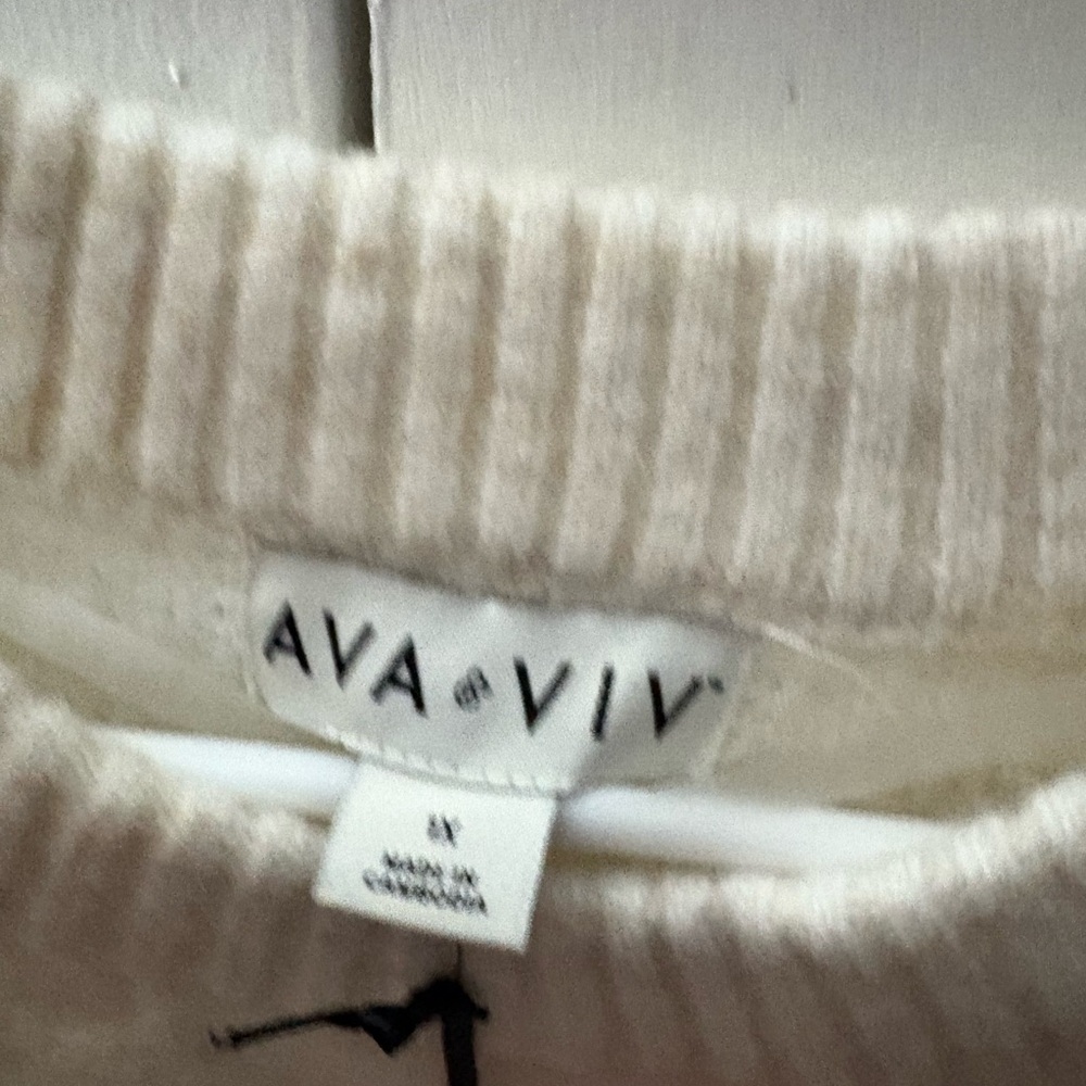 Ava & Viv Beige Ribbed Sweater - Picture 2 of 3